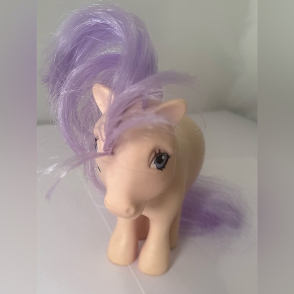 Vintage 1980s G1 My Little Pony Loose Toy Doll Hasbro Blossom GUC Purple White - Picture 3 of 4